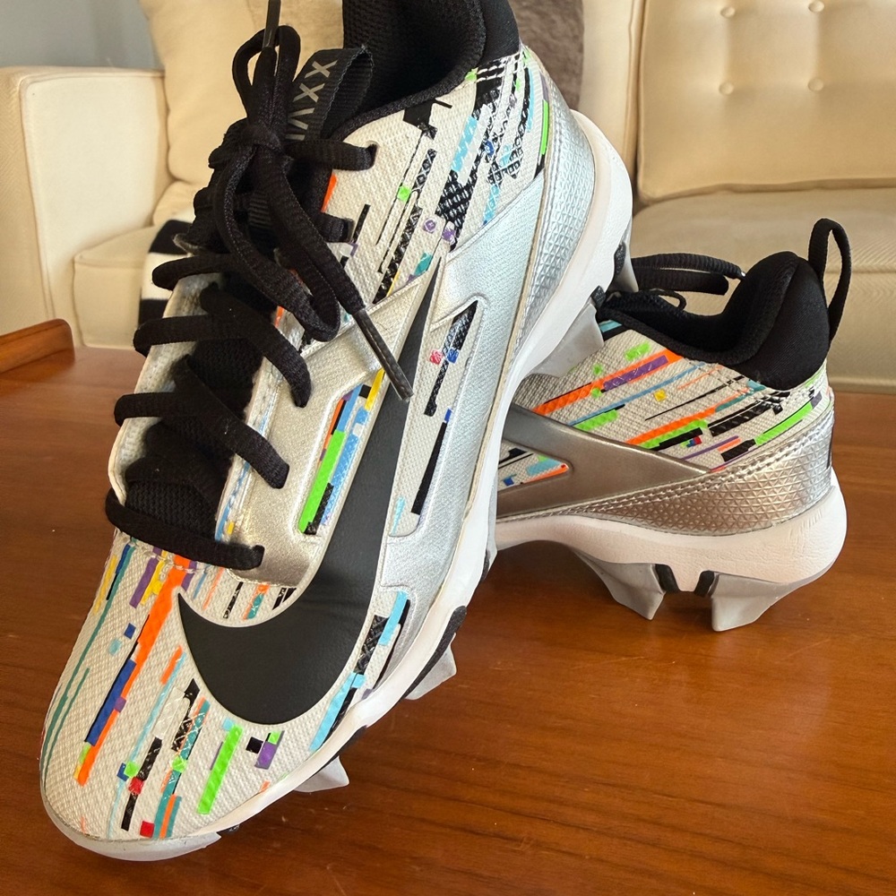 Nike Kids Multi-Color Football Cleats | size 1